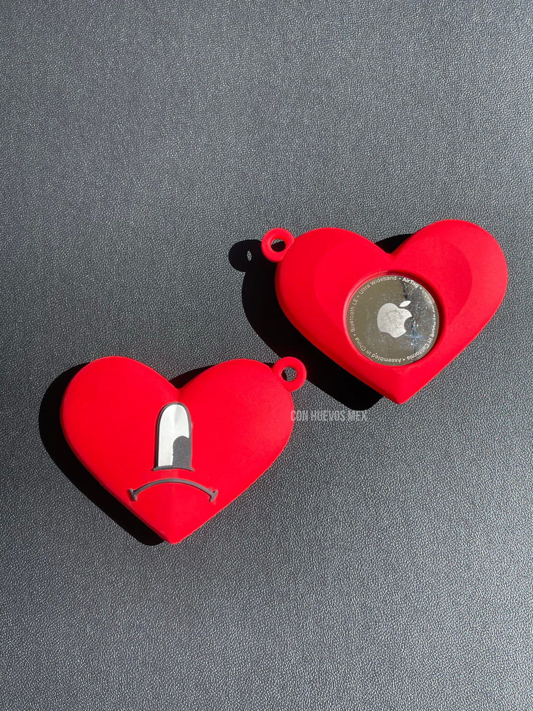 UVST sad heart shaped Airtag holder